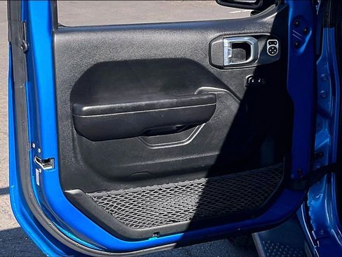 Used 2021 Jeep Wrangler Unlimited Sport w/ Sun And Sound Package image 15