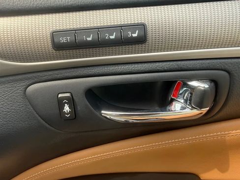 Used 2014 Lexus LS 460 w/ F Sport Package RWD image 37