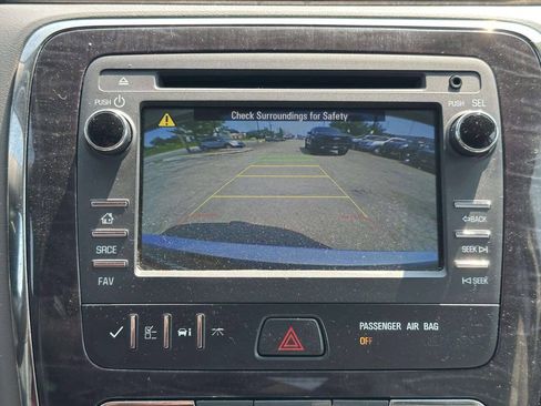 Used 2017 Buick Enclave Convenience FWD image 35