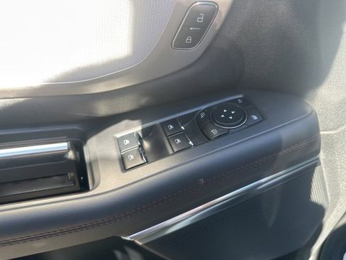 New 2025 Ford Expedition Max Active image 13