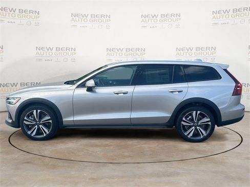 New 2026 Volvo V60 B5 Cross Country Plus w/ Protection Package Premier image 2