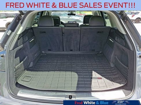 Used 2021 Audi Q5 e Premium Plus w/ Premium Plus Package AWD/4WD image 29