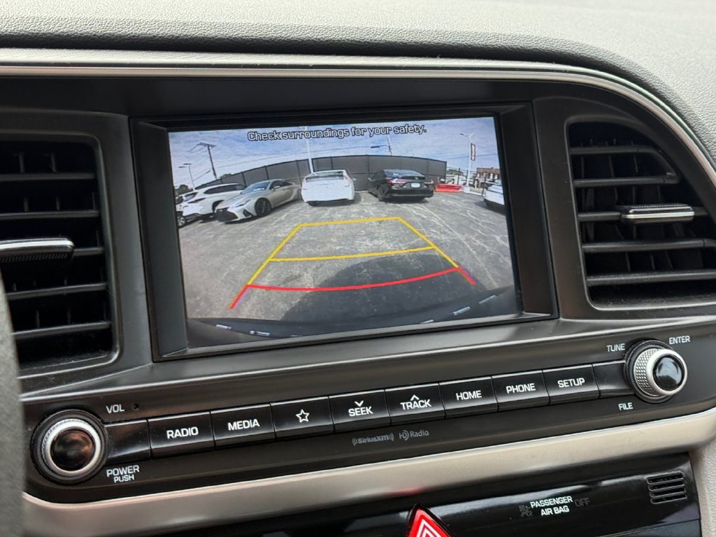 Used 2020 Hyundai Elantra SEL FWD image 33