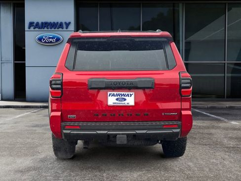 Used 2025 Toyota 4Runner TRD Off-Road Premium w/ Tow Technology Package image 5