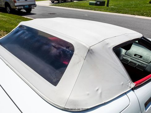 Used 1991 Chevrolet Corvette Convertible RWD image 39