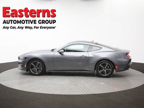Used 2025 Ford Mustang Coupe RWD image 57
