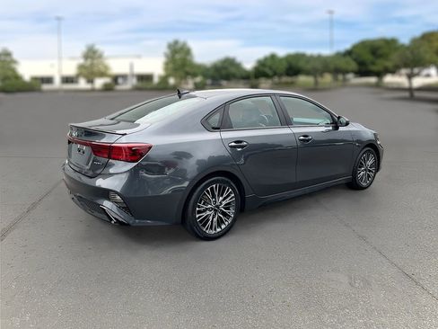 Certified 2023 Kia Forte GT-Line w/ GT-Line Technology Package image 6