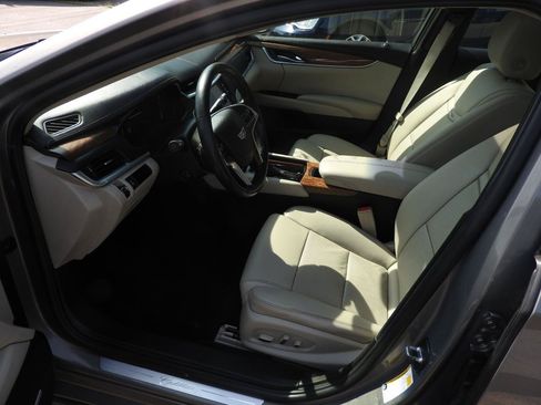 Used 2018 Cadillac XTS Luxury w/ Driver Awareness Package AWD/4WD image 7