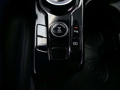 Used 2025 Kia Sportage SX Prestige AWD/4WD image 25