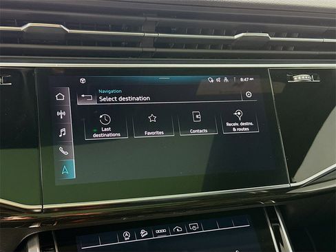 Used 2021 Audi Q8 Premium Plus image 14