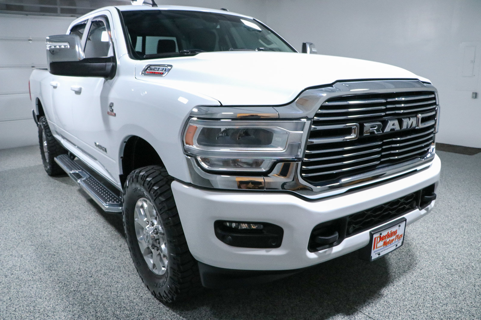 Used 2024 RAM 2500 Laramie w/ Bed Utility Group AWD/4WD image 5