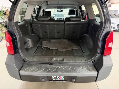 Used 2011 Nissan Xterra PRO-4X w/ Pro-4x Leather Pkg AWD/4WD image 9