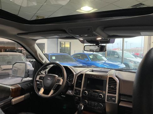 Used 2019 Ford F150 Lariat w/ Equipment Group 502A Luxury image 31