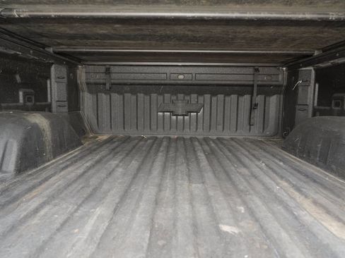 Used 2021 Chevrolet Silverado 1500 LTZ AWD/4WD image 29