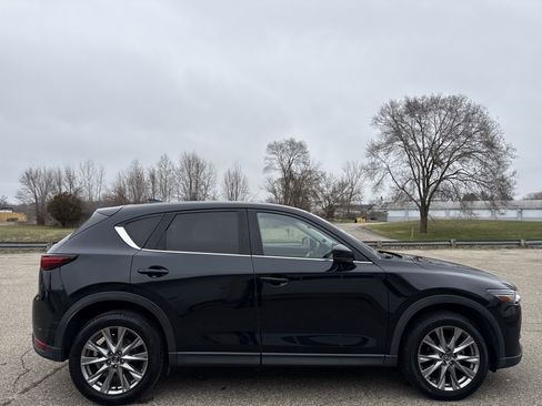 Used 2021 MAZDA CX-5 Grand Touring image 2