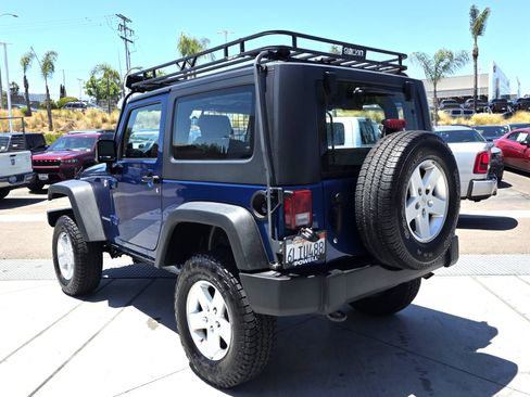 Used 2010 Jeep Wrangler Sport AWD/4WD image 3