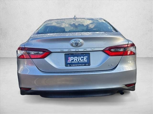 Used 2023 Toyota Camry LE FWD image 5