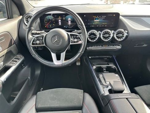 Used 2023 Mercedes-Benz GLA 250 4MATIC w/ AMG Line Exterior image 16