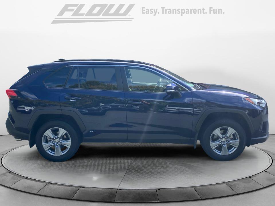 Used 2025 Toyota RAV4 XLE w/ Convenience Package AWD/4WD image 9