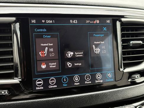 Used 2020 Chrysler Pacifica Touring-L w/ Advanced Safetytec Group image 12