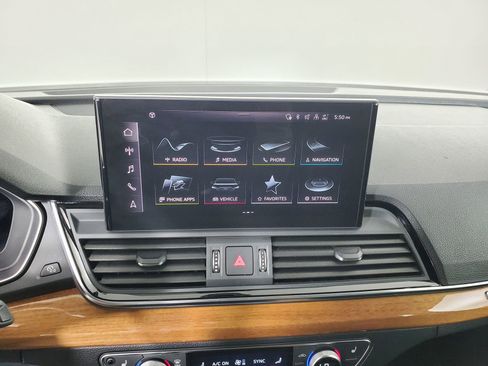 Certified 2023 Audi Q5 2.0T Premium Plus image 38