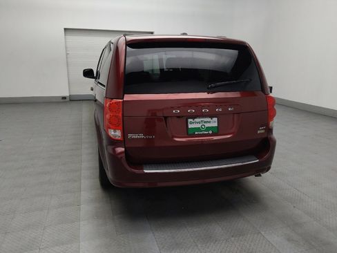 Used 2018 Dodge Grand Caravan SXT image 6