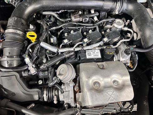 Used 2018 Ford EcoSport Titanium image 37