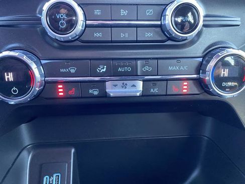 Used 2021 Ford F150 XLT w/ Equipment Group 302A High image 26