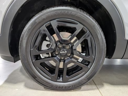 Used 2024 Kia Telluride EX X-Line AWD/4WD image 9