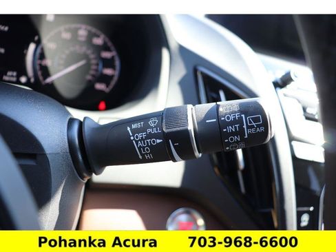 Certified 2025 Acura RDX SH-AWD w/ Advance Package image 11