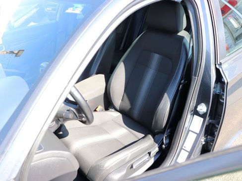 Used 2025 Honda Civic Sport image 11