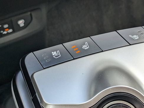 New 2025 Kia EV6 Wind RWD image 28