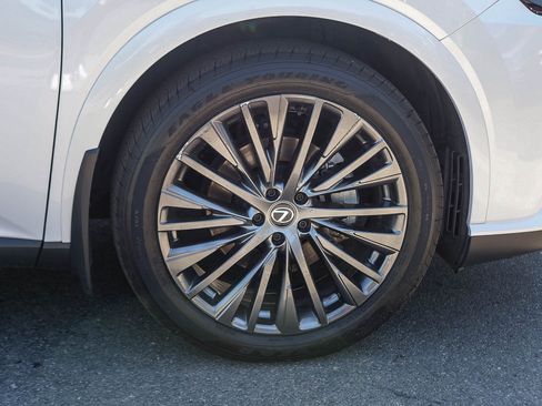 Used 2023 Lexus RX 350 w/ Cold Area Package AWD/4WD image 10
