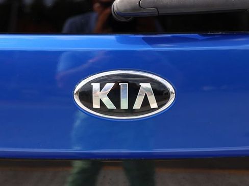 Used 2020 Kia Soul X-Line FWD image 37