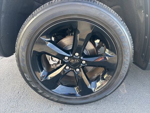 Certified 2024 Jeep Grand Cherokee Altitude image 10