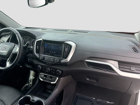 Used 2022 GMC Terrain SLT w/ Elevation Edition FWD image 30