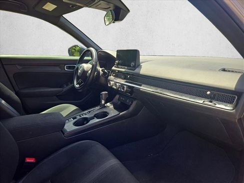 Used 2024 Honda Civic Sport image 17