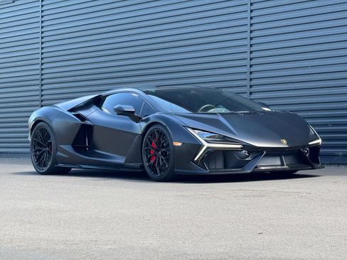 Used 2024 Lamborghini Revuelto AWD/4WD image 11