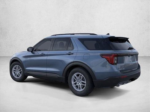 New 2026 Ford Explorer Active w/ Active Comfort Package RWD image 4