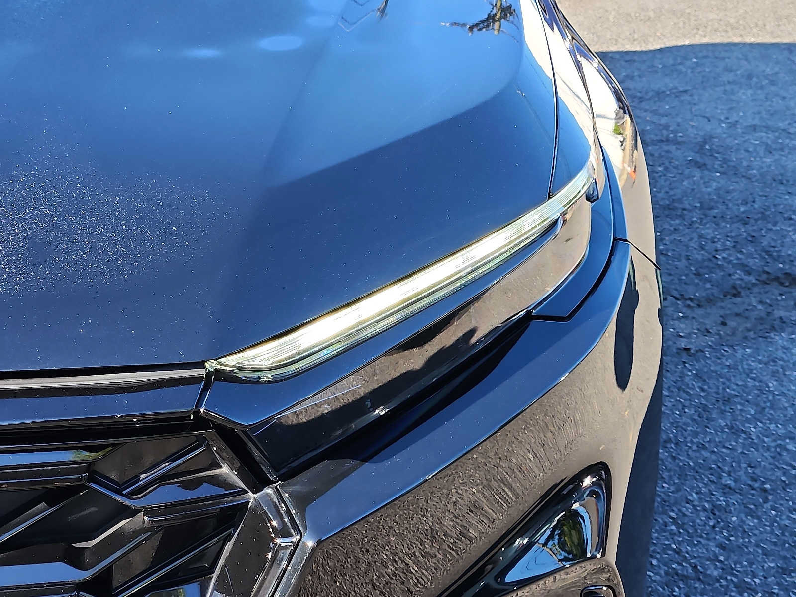 Certified 2025 Honda CR-V Sport Touring image 9
