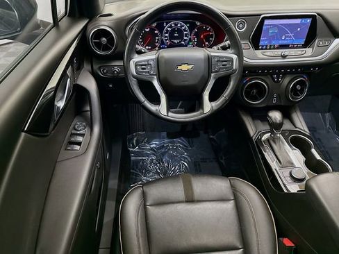 Used 2021 Chevrolet Blazer Premier w/ Driver Confidence II Package FWD image 26