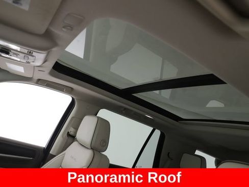 Used 2024 GMC Yukon Denali AWD/4WD image 19
