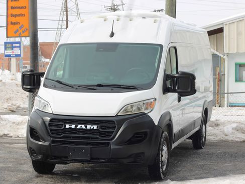 Used 2023 RAM ProMaster 3500 FWD image 3