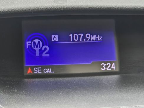 Used 2015 Honda CR-V LX image 28