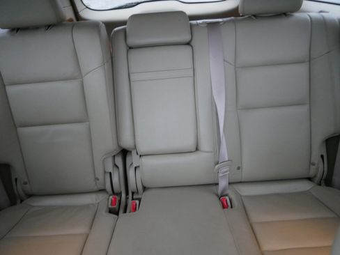 Used 2018 Jeep Grand Cherokee Limited AWD/4WD image 13