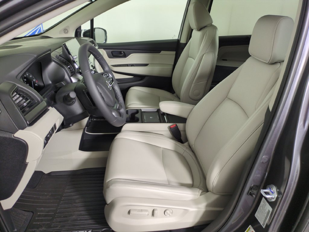 New 2027 Honda Odyssey EX-L image 10
