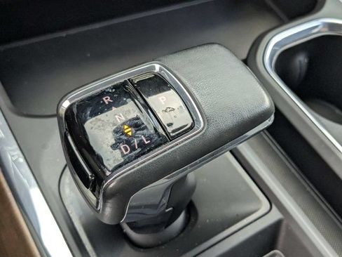 Used 2024 Chevrolet Silverado 1500 High Country w/ High Country Premium Package AWD/4WD image 29