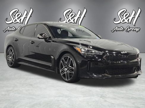 Used 2022 Kia Stinger GT2 RWD image 2