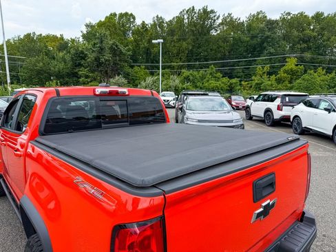 Used 2020 Chevrolet Colorado ZR2 AWD/4WD image 7