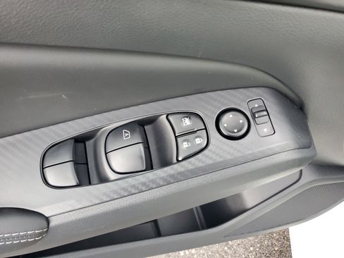 New 2025 Nissan Altima 2.5 SV w/ SV Premium Package image 19